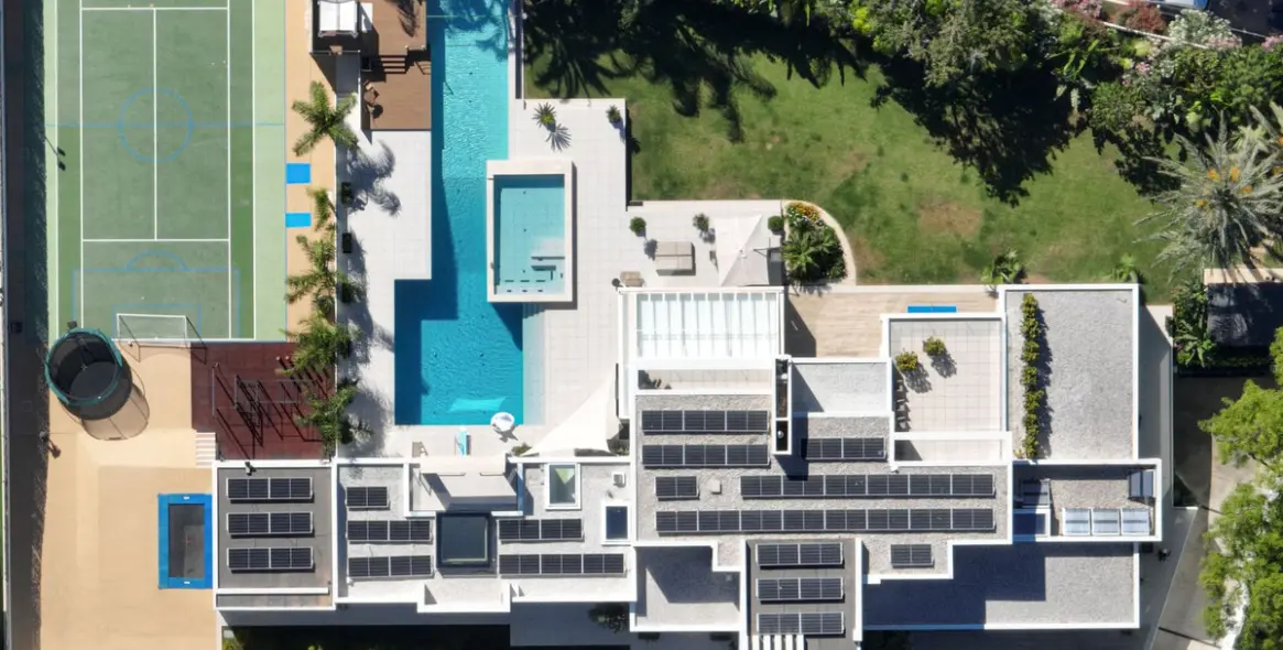 Продажа  отдельно стоящей виллы в El Paraiso 6
