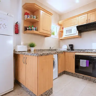 Long-term rent of middle floor apartment in Calahonda