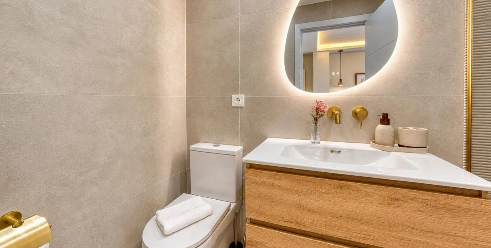 Long-term rent of middle floor apartment in Nueva Andalucía 31