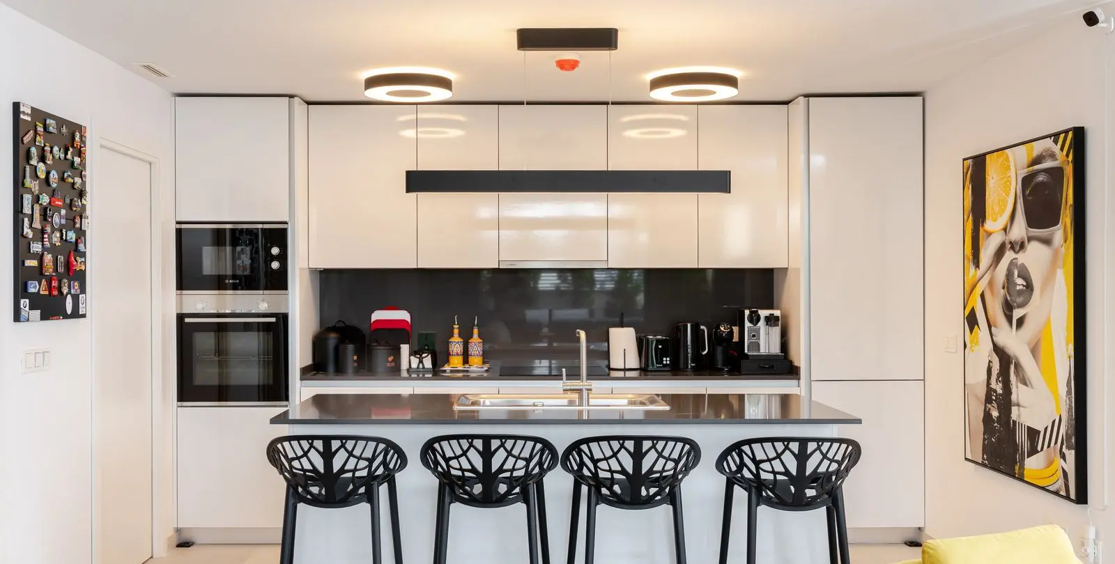 Sale of ground floor apartment in Benahavís 7