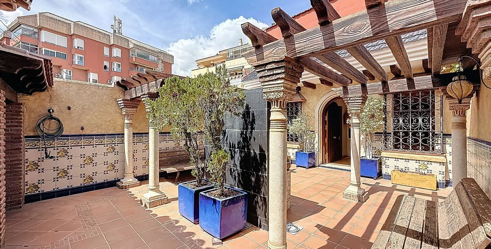 Продажа таунхауса в Málaga Este 2