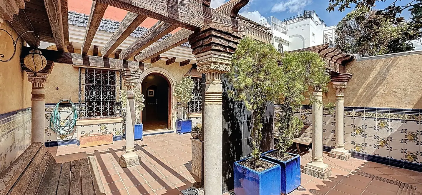 Sale of townhouse in Málaga Este 3