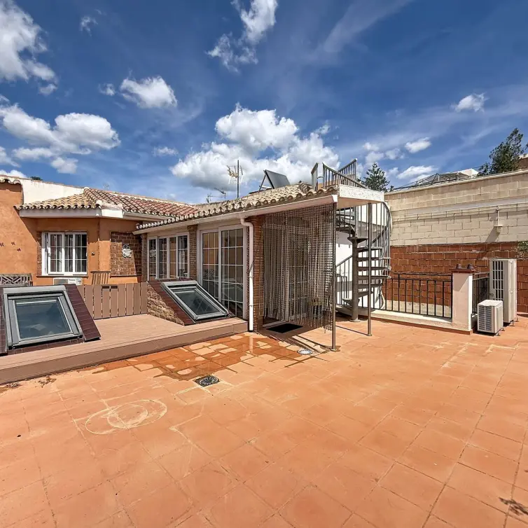 Sale of townhouse in Málaga Este