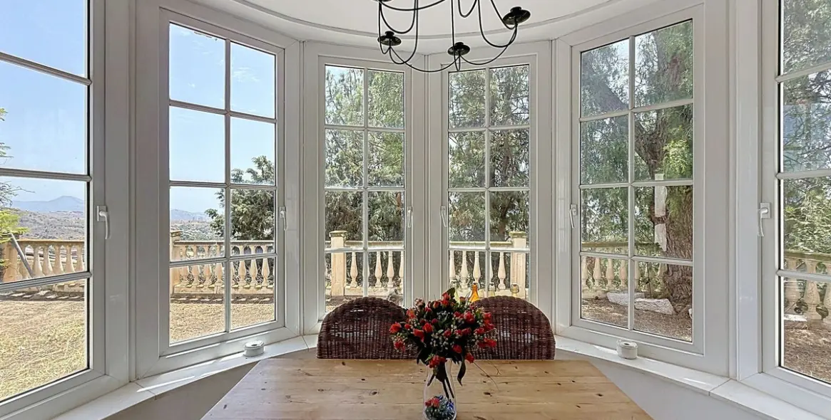 Sale of detached villa in El Atabal 14