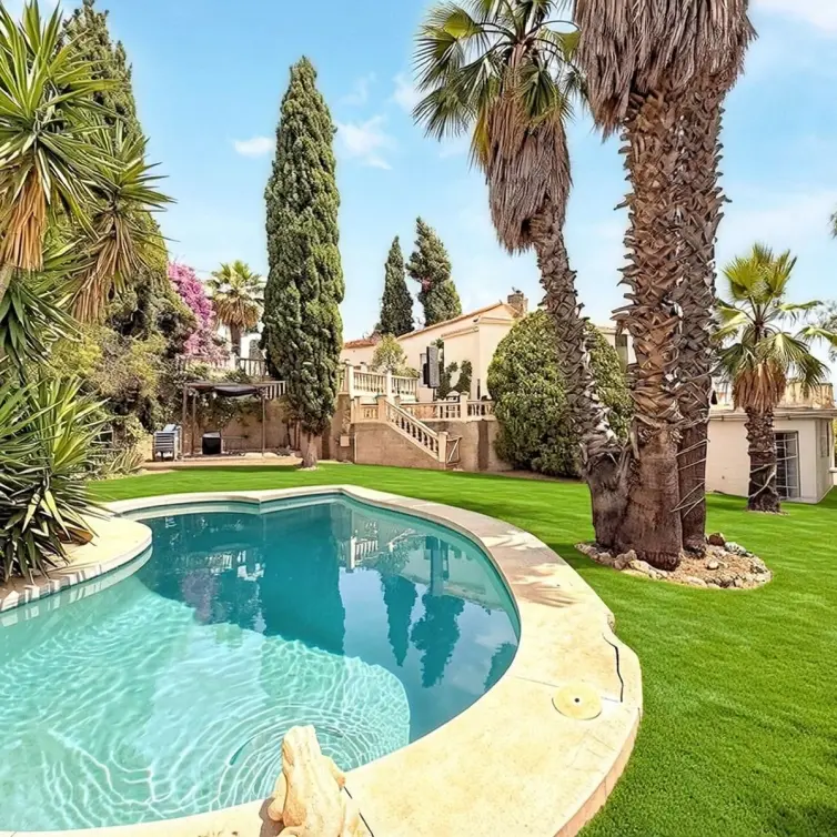 Sale of detached villa in El Atabal