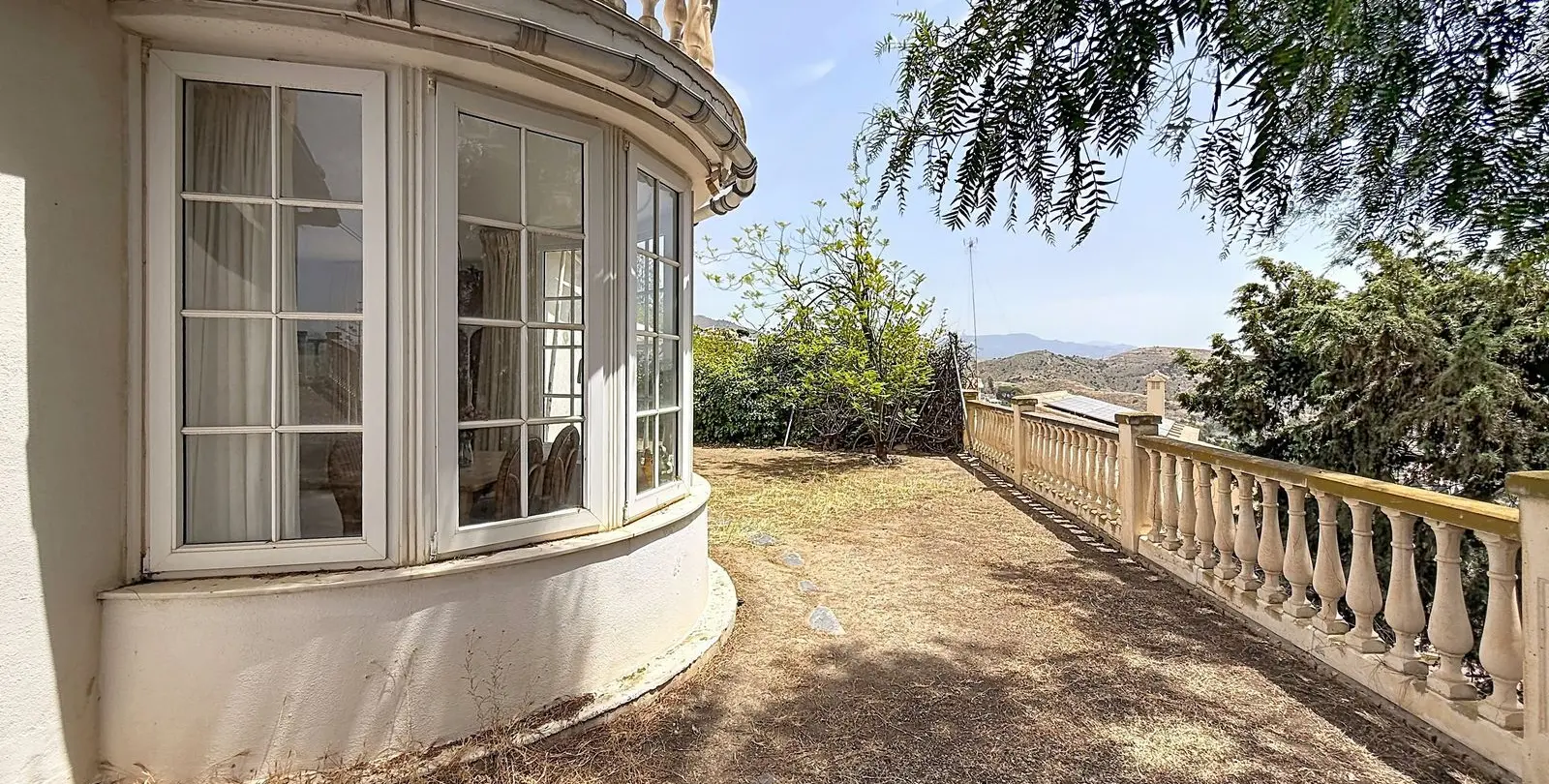 Sale of detached villa in El Atabal 8