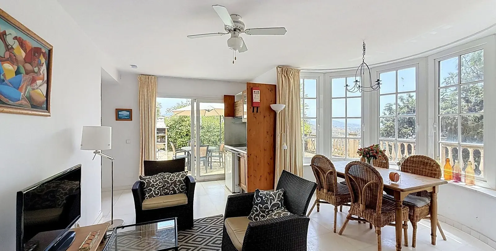 Sale of detached villa in El Atabal 15