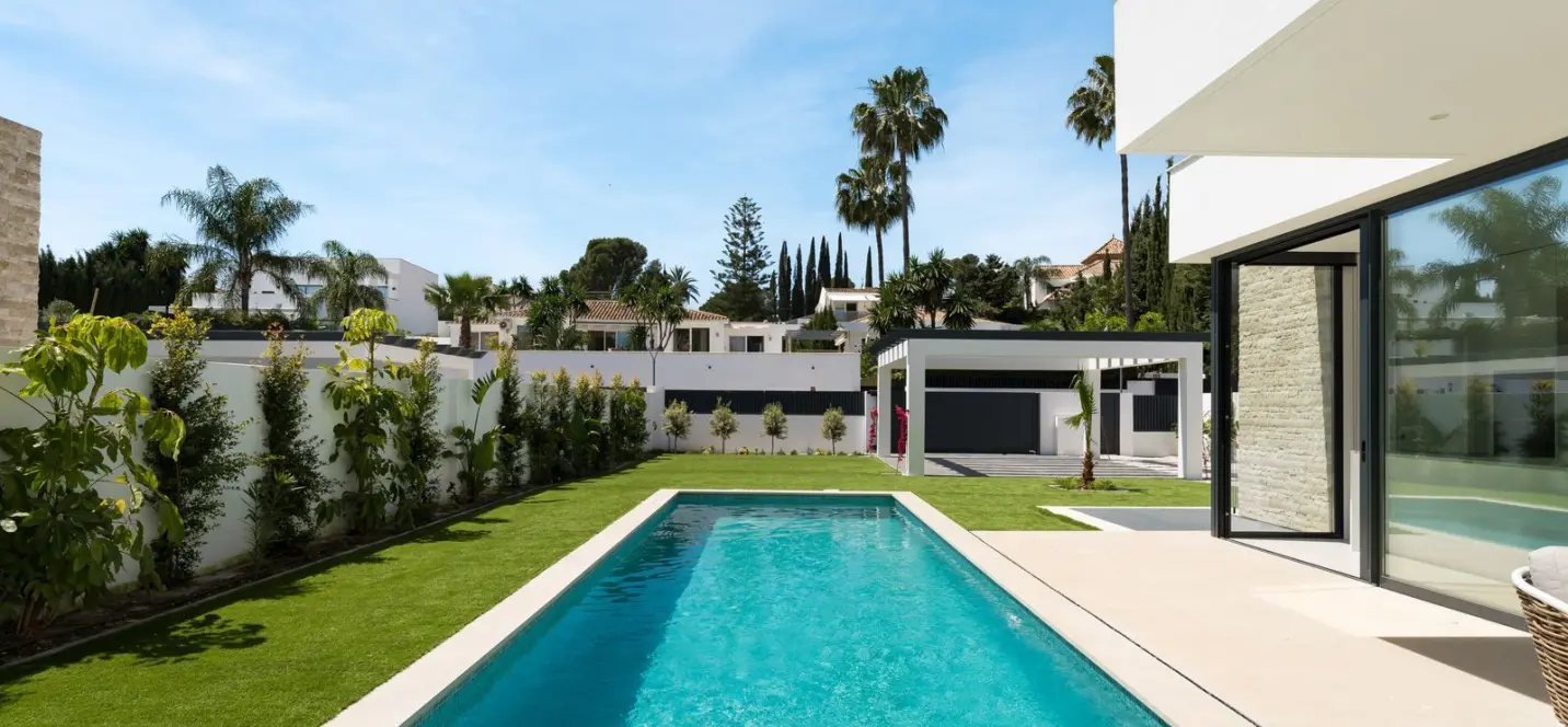 Venta de villa independiente en Atalaya 1