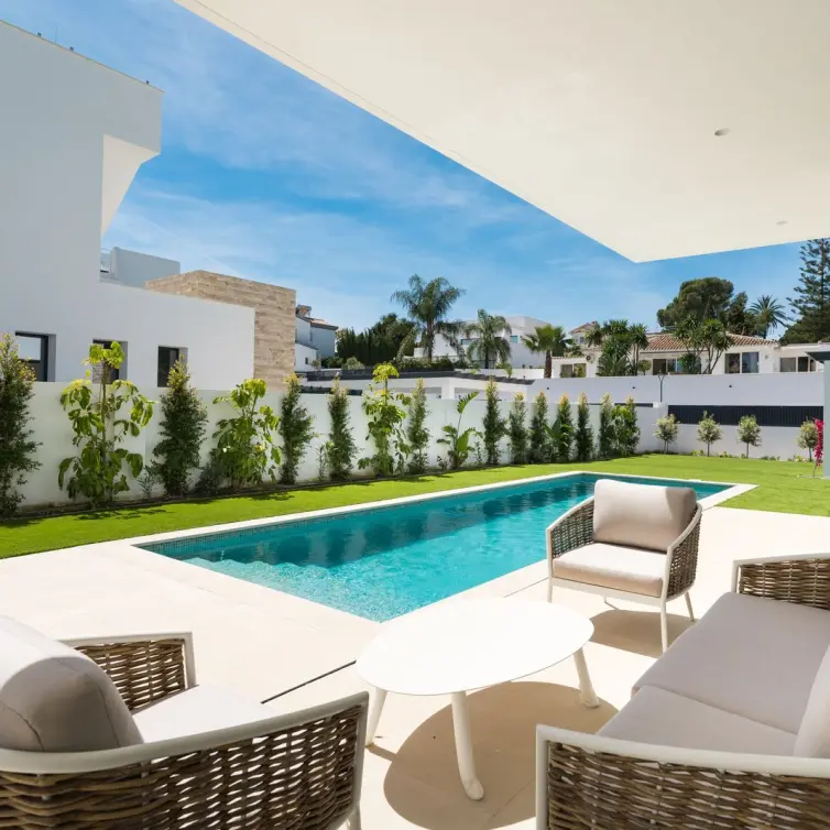 Venta de villa independiente en Atalaya