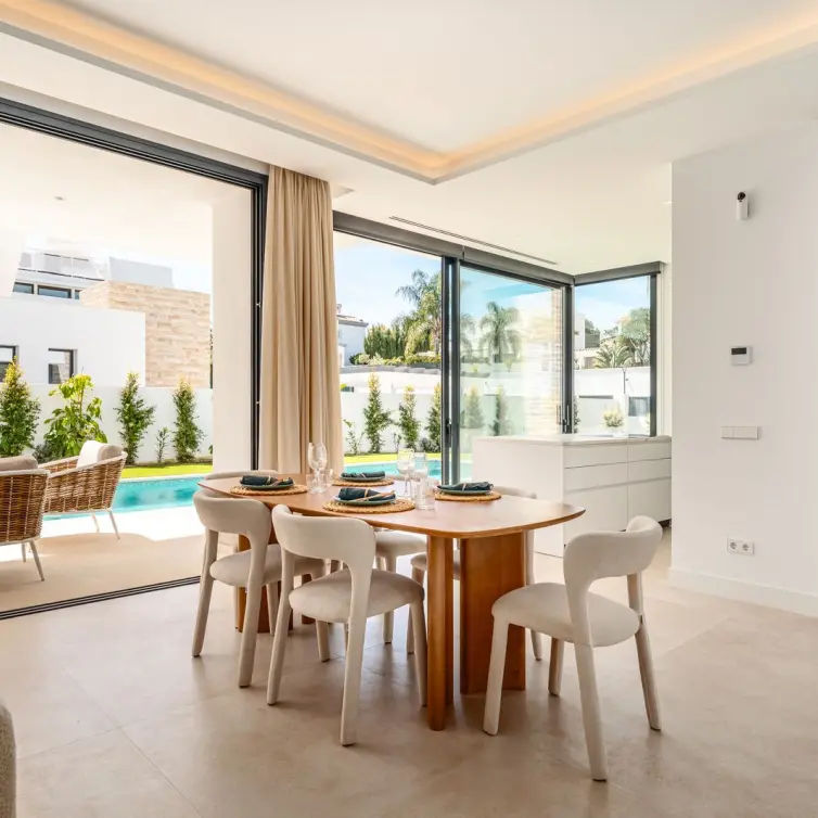 Venta de villa independiente en Atalaya