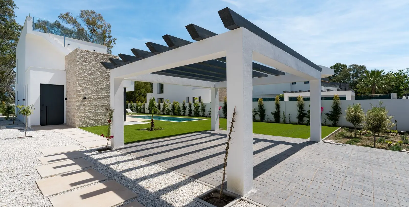 Продажа  отдельно стоящей виллы в Atalaya 16