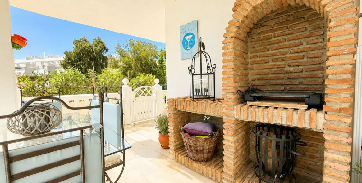 Venta de apartamento en planta baja en Estepona 21