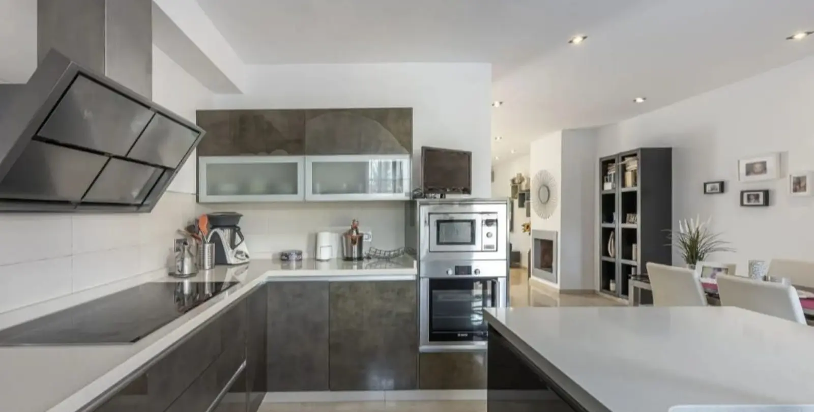 Продажа таунхауса в Estepona 11