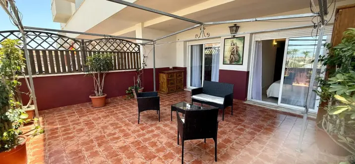 Продажа апартаментов на первом этаже в Estepona 3