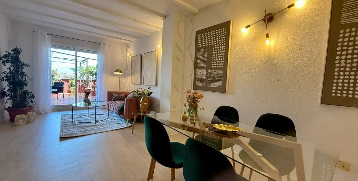 Продажа апартаментов на первом этаже в Estepona 12