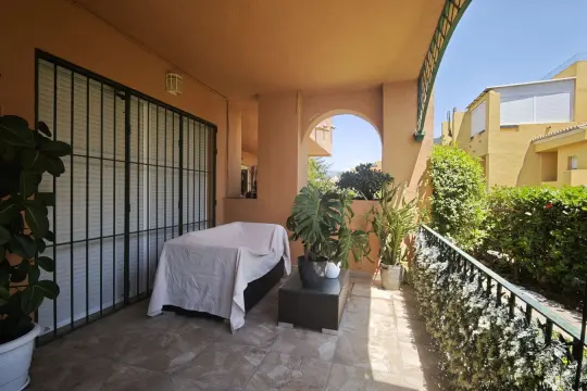 Image 4 thumb