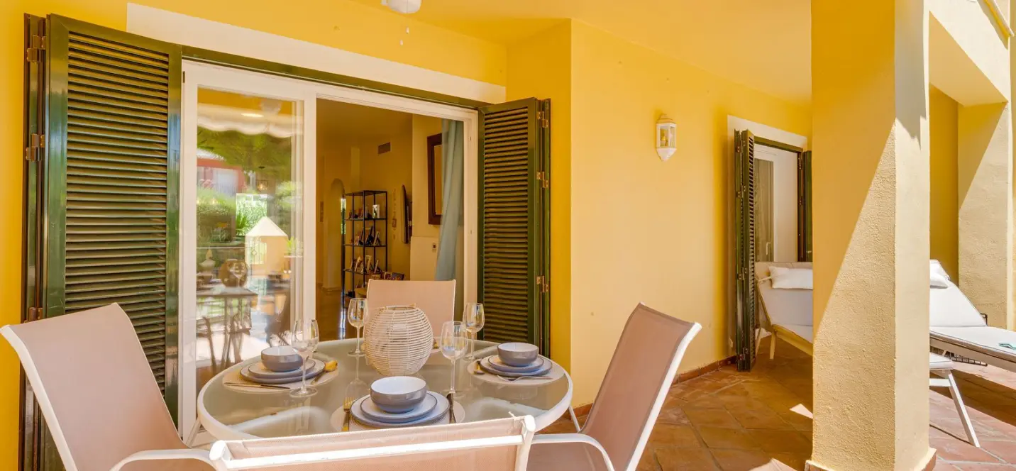 Sale of ground floor apartment in Guadalmina Alta 3