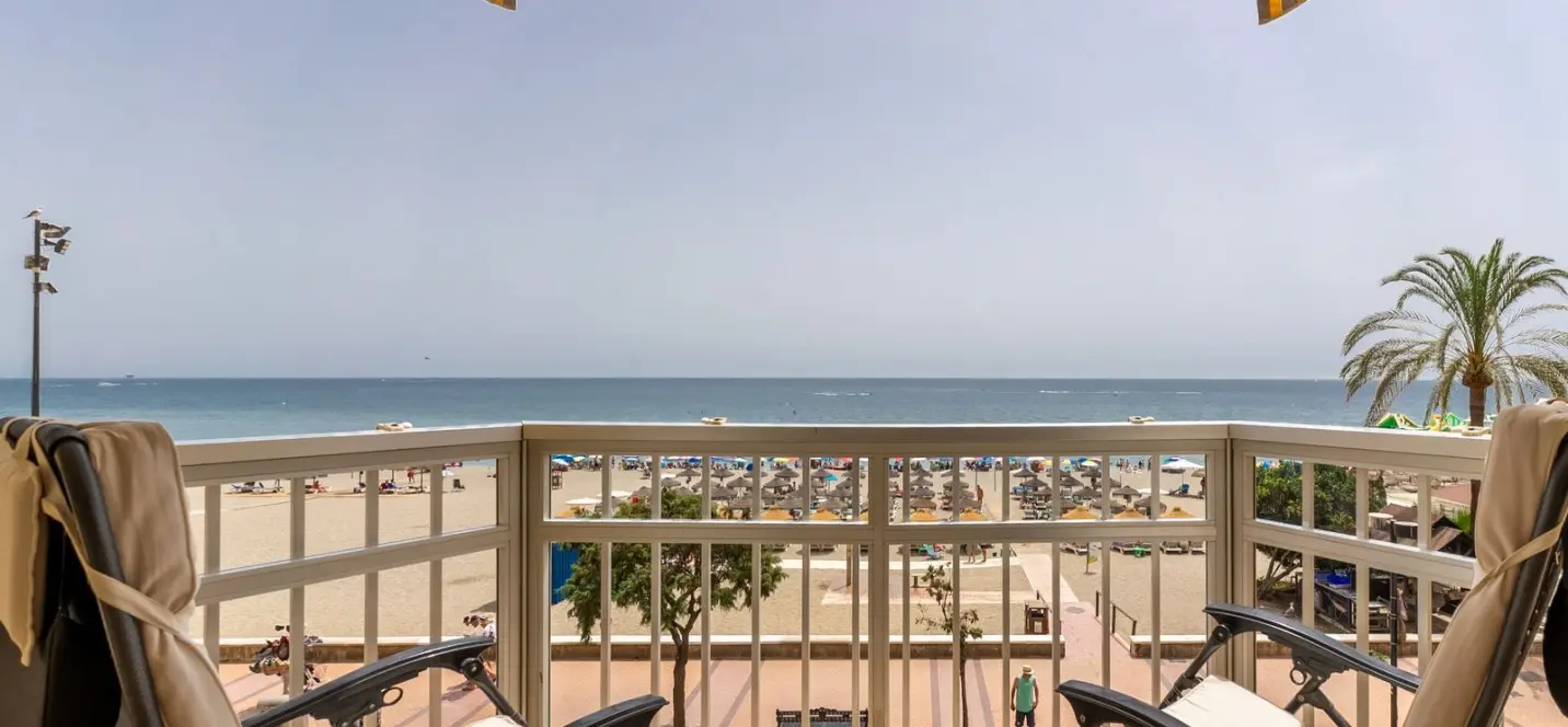 Venta de apartamento en planta media en Fuengirola 3