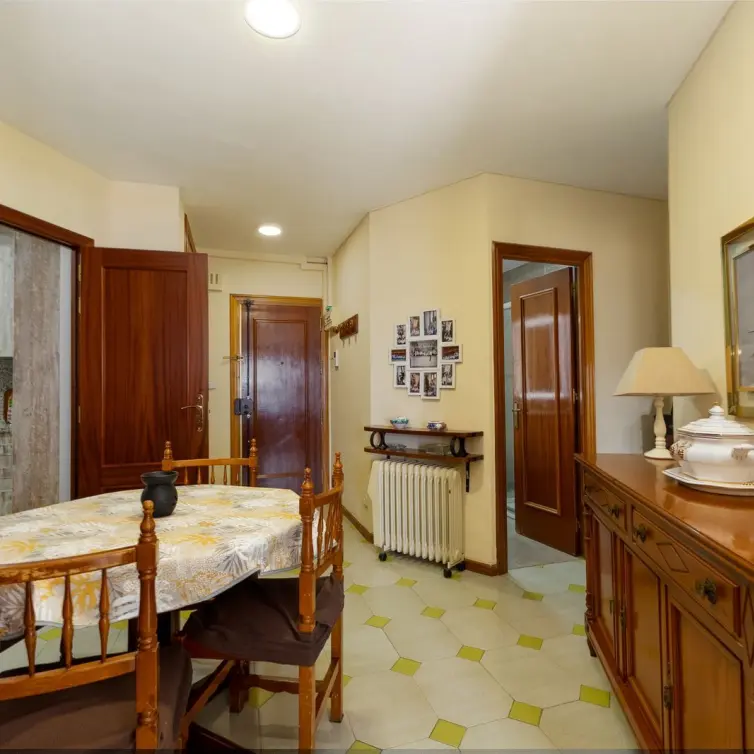 Venta de apartamento en planta media en Fuengirola
