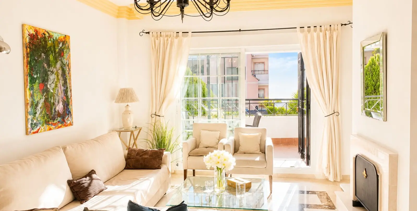 Venta de apartamento en planta baja en Nueva Andalucía 2