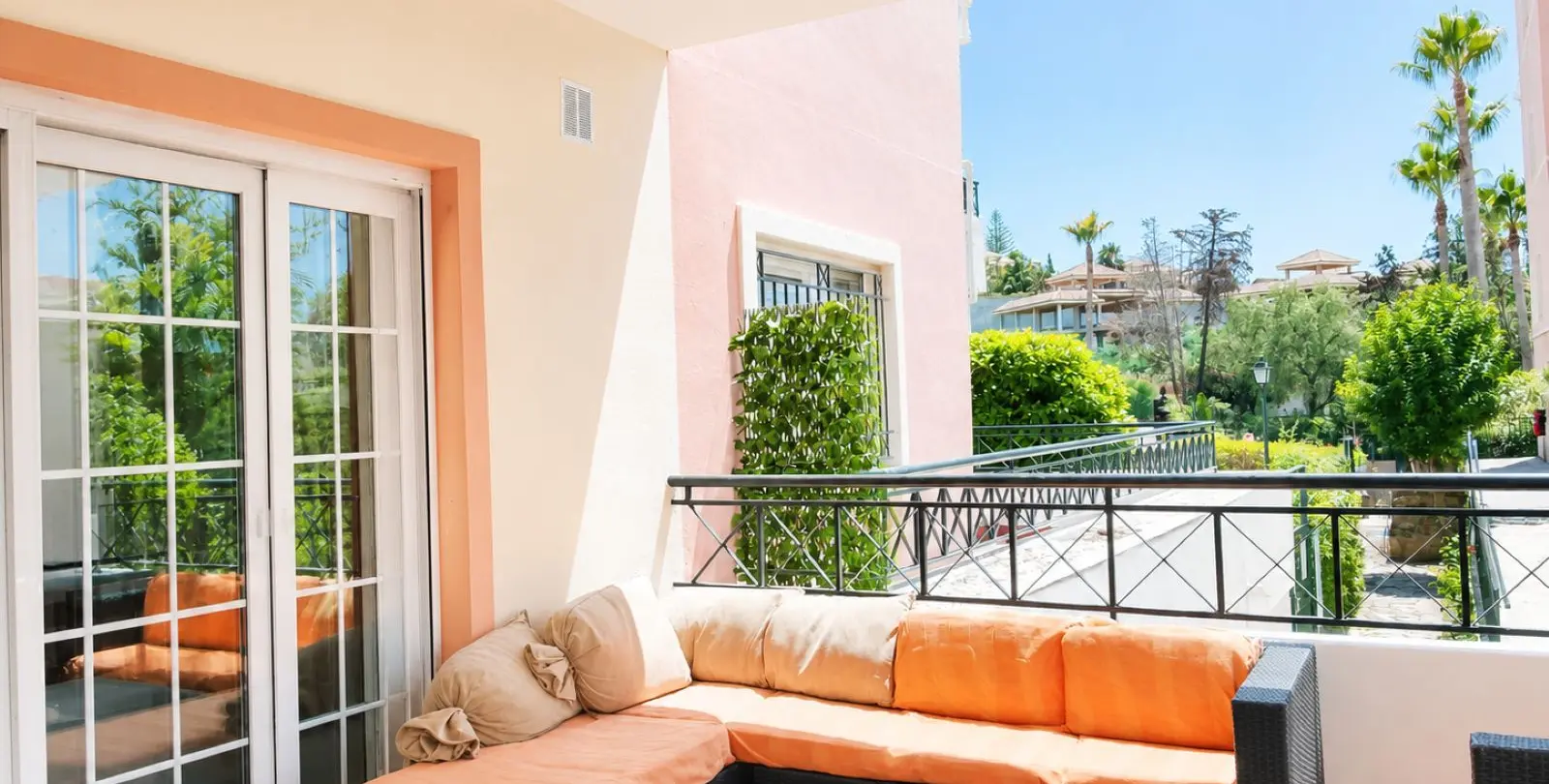 Venta de apartamento en planta baja en Nueva Andalucía 4