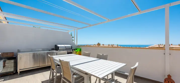 Venta de ático en San Pedro de Alcántara 3