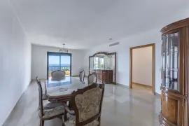 Image 8 thumb