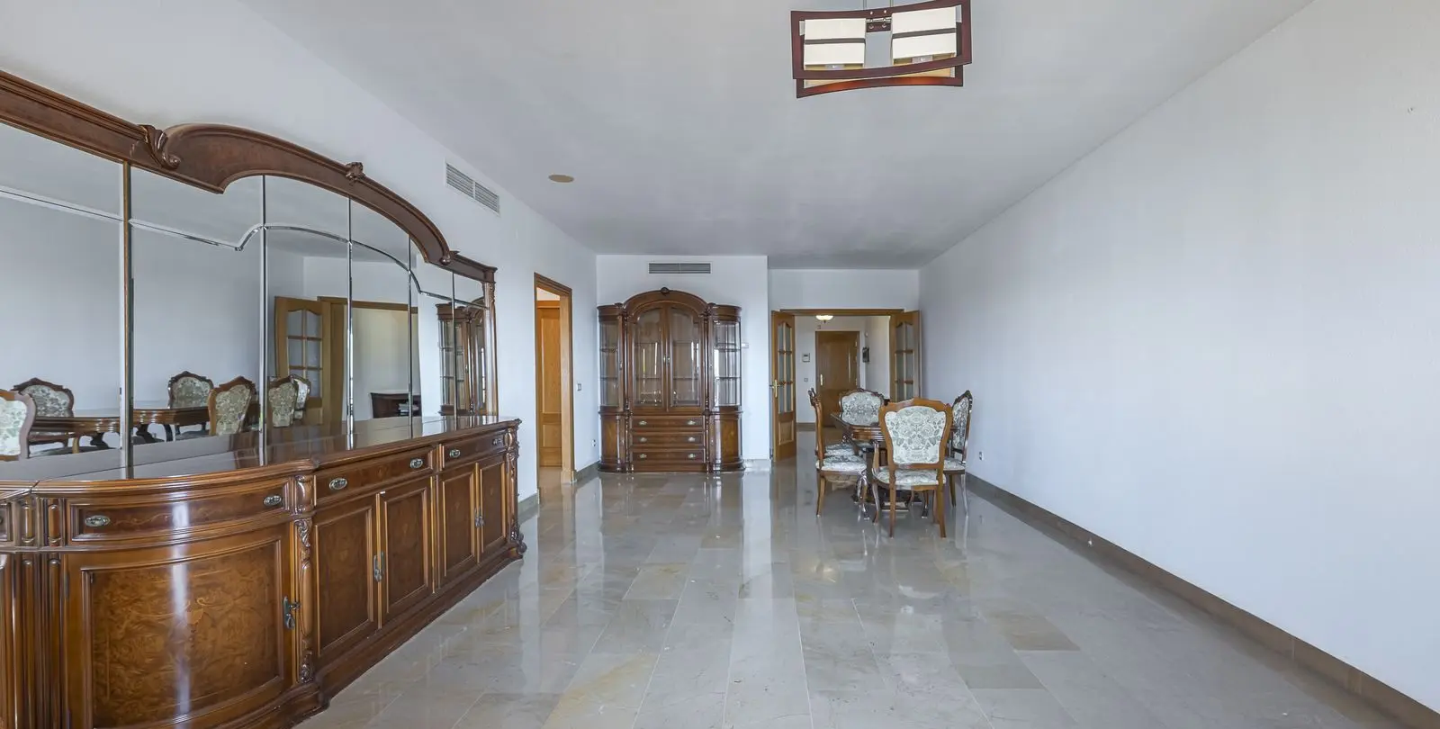 Sale of middle floor apartment in San Pedro de Alcántara 7