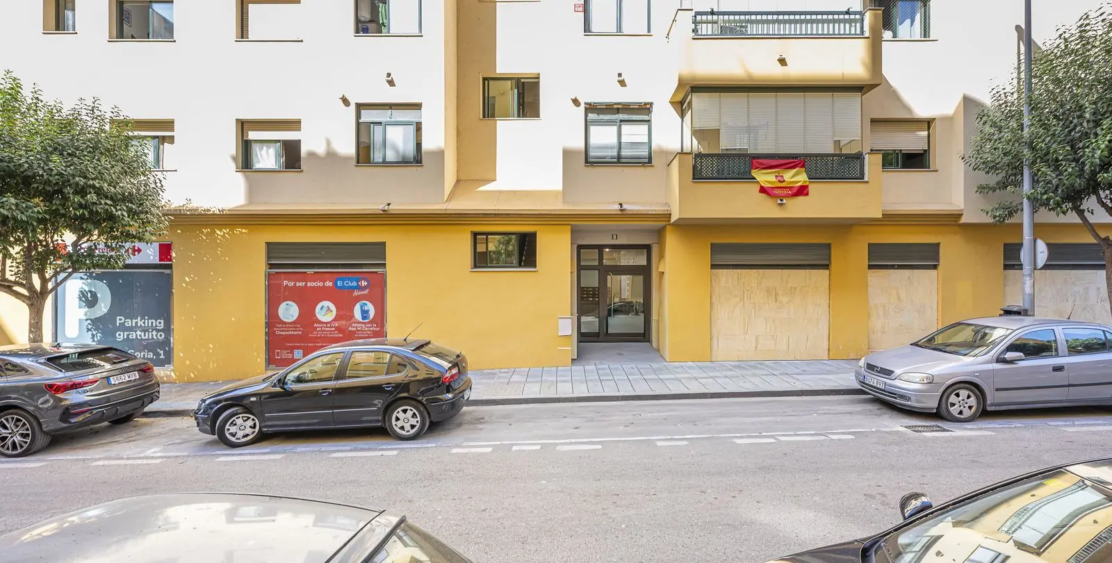 Sale of middle floor apartment in San Pedro de Alcántara 32