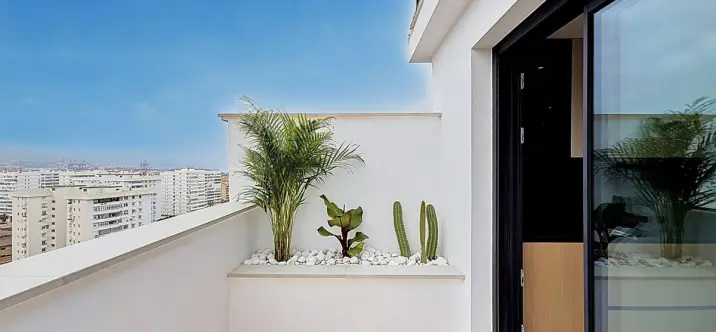 Продажа двухуровневого пентхауса в Málaga Centro 0