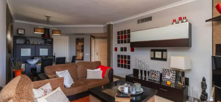 Sale of penthouse in Bel Air 1