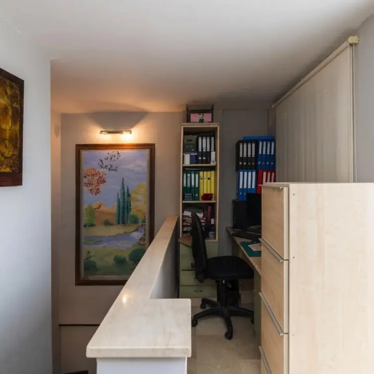 Sale of penthouse in Bel Air