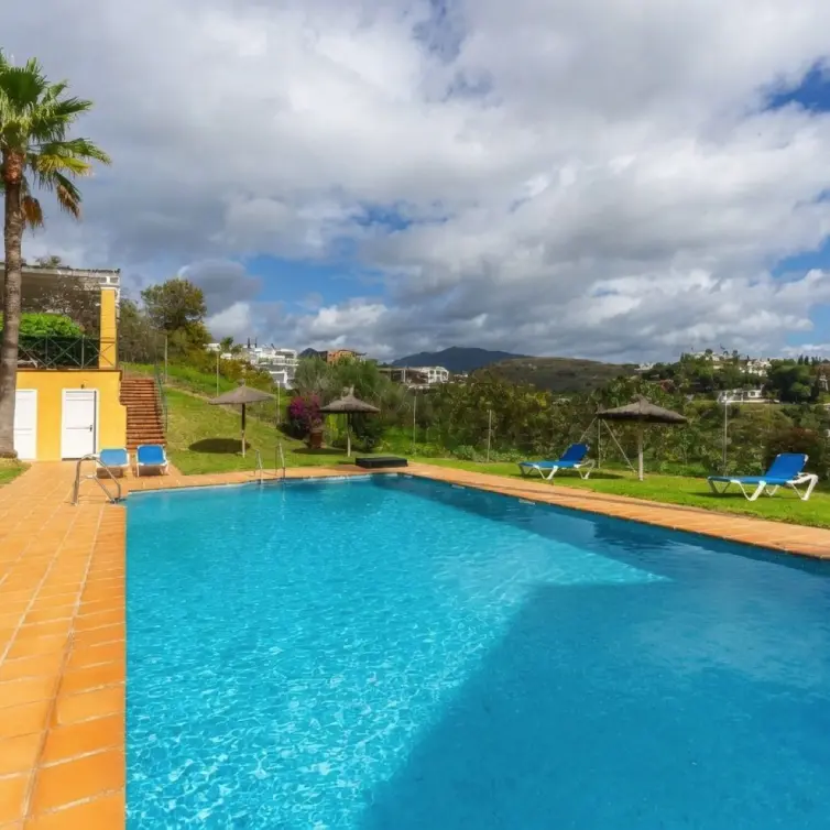 Sale of penthouse in Bel Air