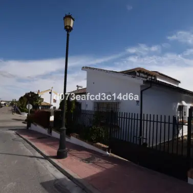 Продажа  отдельно стоящей виллы в Ronda