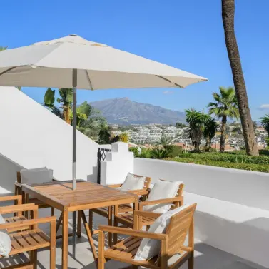 Sale of townhouse in Estepona