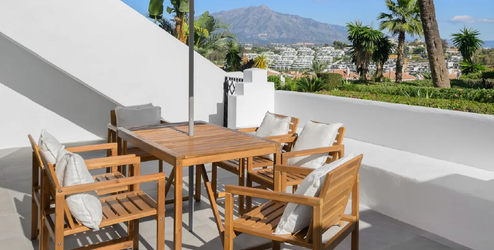 Продажа таунхауса в Estepona 3