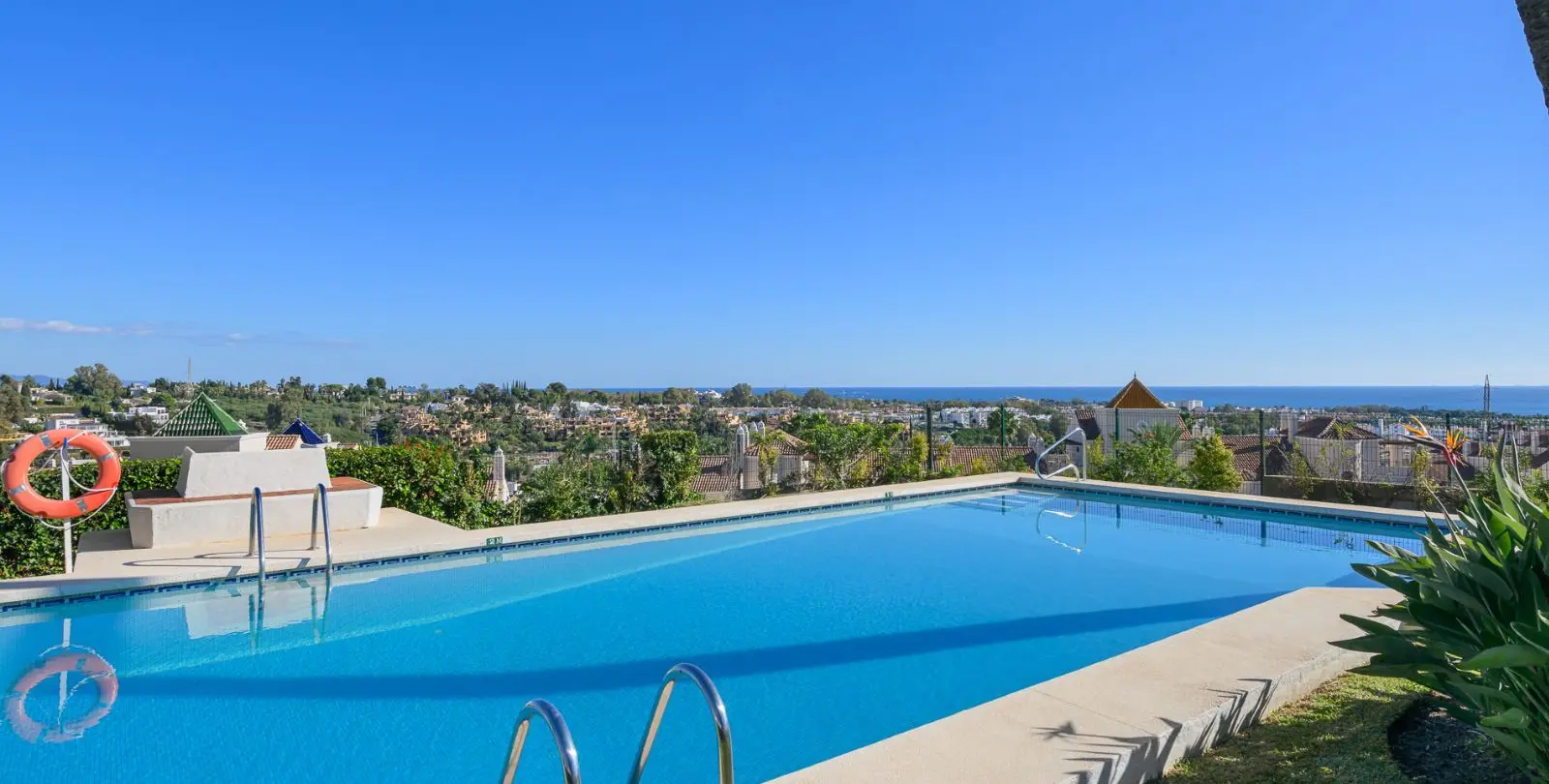 Продажа таунхауса в Estepona 23