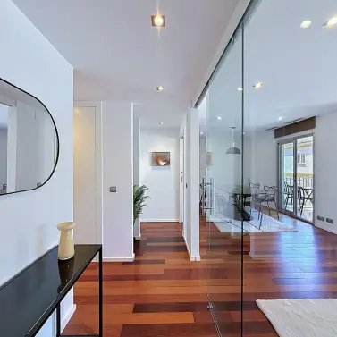 Venta de apartamento en planta media en Centro Histórico