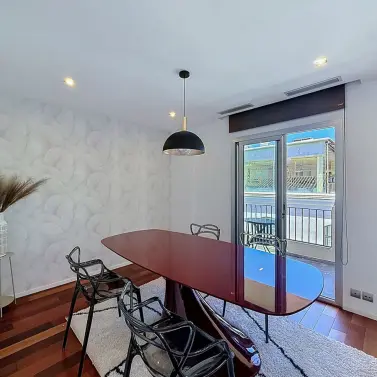 Venta de apartamento en planta media en Centro Histórico