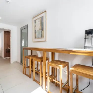 Venta de apartamento en planta media en Elviria