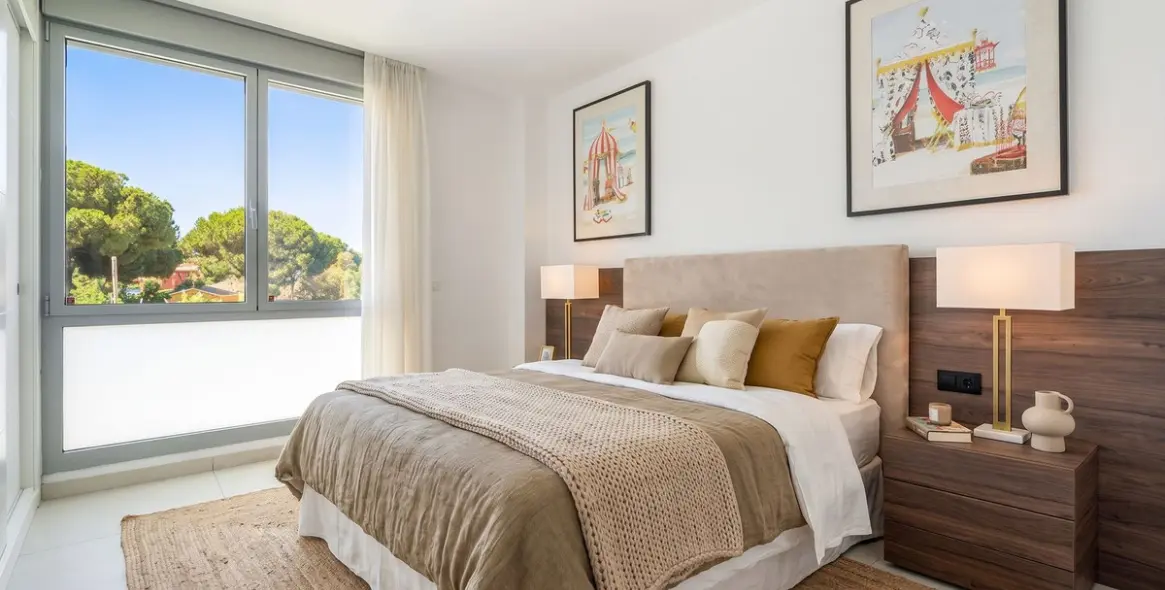 Venta de apartamento en planta media en Elviria 32