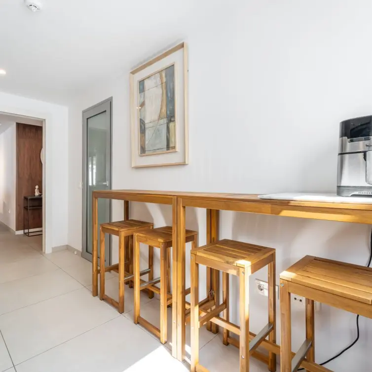 Venta de apartamento en planta media en Elviria