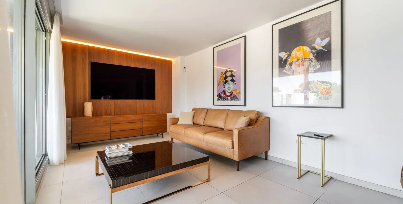 Sale of middle floor apartment in Elviria 13