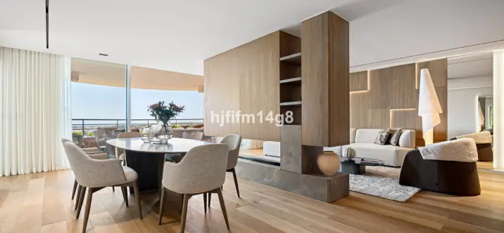 Venta de apartamento en planta media en Nueva Andalucía 2