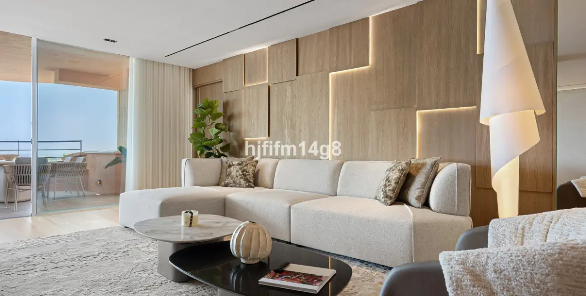 Venta de apartamento en planta media en Nueva Andalucía 5