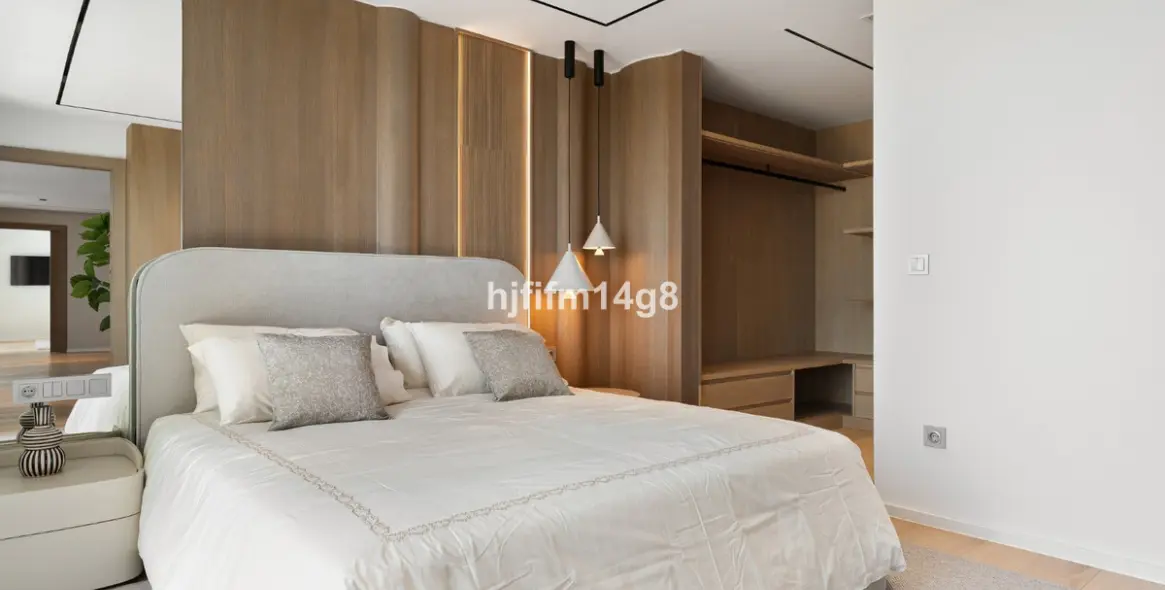 Venta de apartamento en planta media en Nueva Andalucía 20