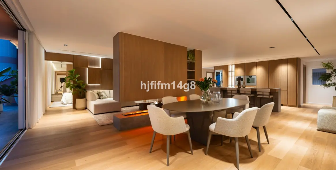 Venta de apartamento en planta media en Nueva Andalucía 39