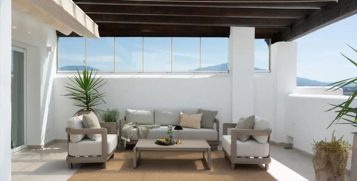 Venta de ático dúplex en Benahavís 41