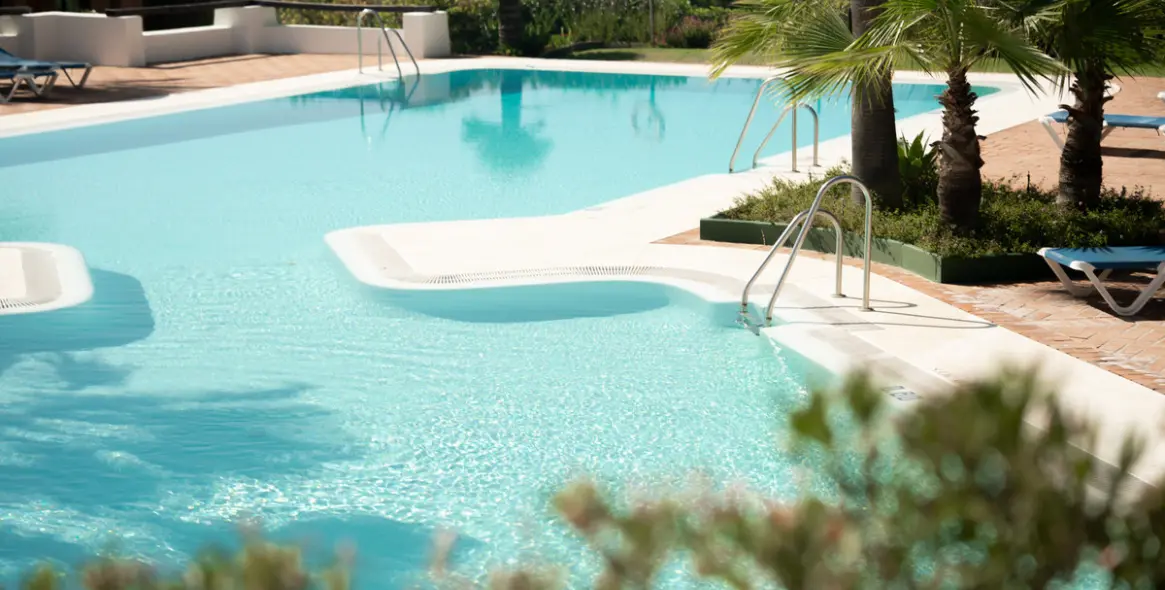 Venta de ático dúplex en Benahavís 78