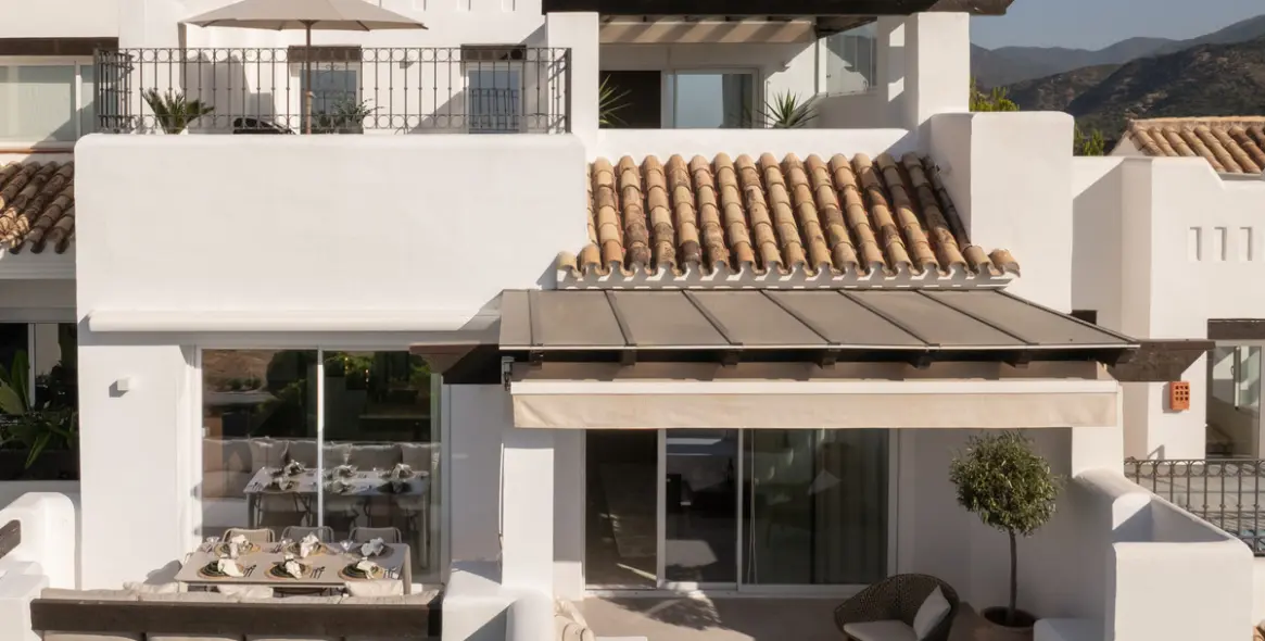 Venta de ático dúplex en Benahavís 79